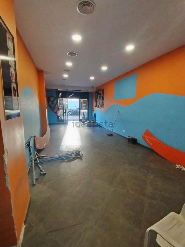 locale commerciale in affitto a Roma in zona Colle Prenestino