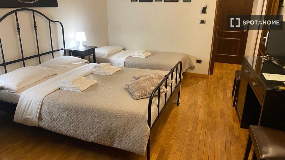 appartamento in affitto a Roma in zona Trevi-Colonna