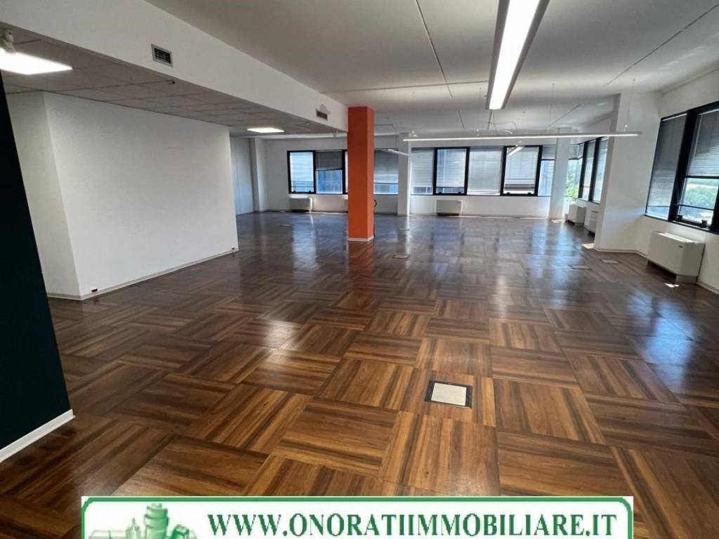 ufficio in affitto a Roma in zona Ponte Mammolo