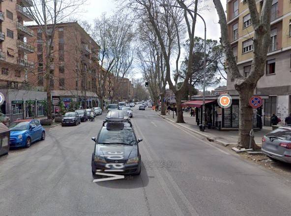 negozio in affitto a Roma