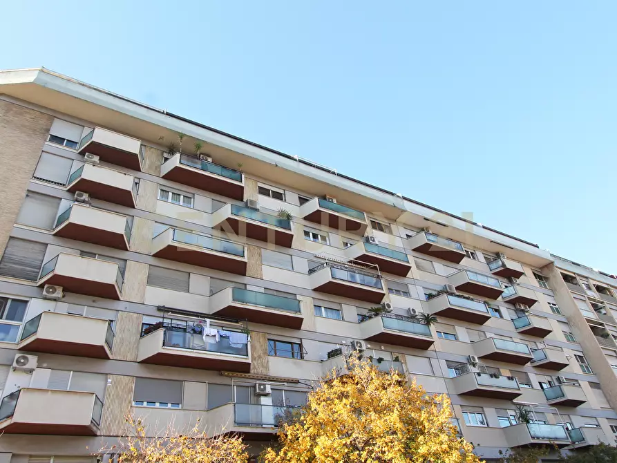 locale commerciale in affitto a Roma in zona Portuense