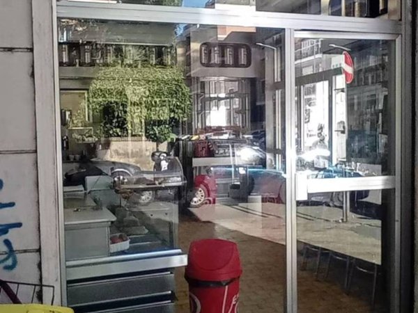 negozio in affitto a Roma in zona Appio Latino