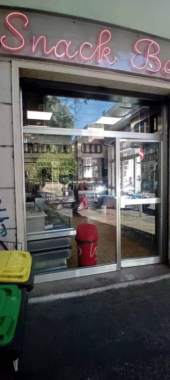 negozio in affitto a Roma in zona Appio Latino