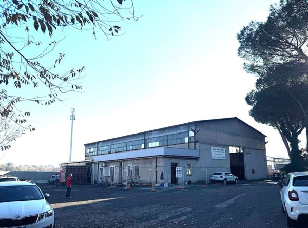 capannone in affitto a Roma in zona Collatino