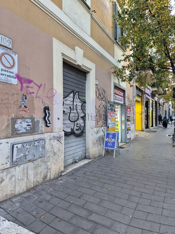 ufficio in affitto a Roma in zona Tuscolano