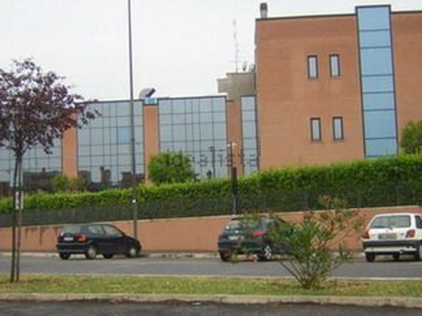ufficio in affitto a Roma in zona Ardeatino
