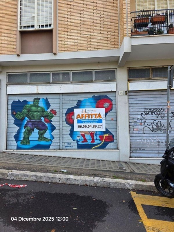 locale commerciale in affitto a Roma in zona Salario