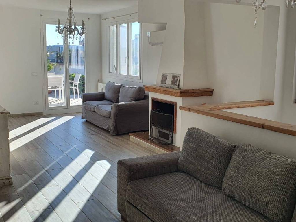 appartamento in affitto a Roma in zona Ostia Antica