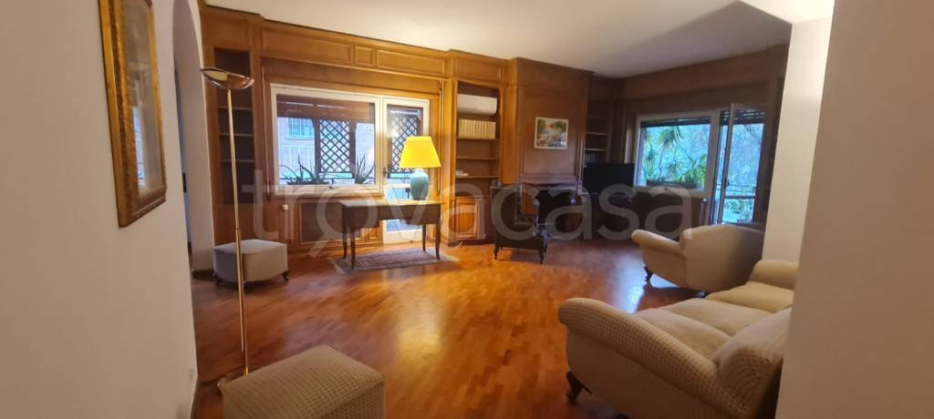 appartamento in affitto a Roma in zona Tomba di Nerone