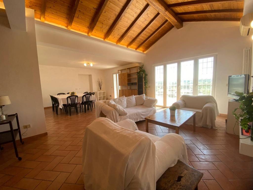 casa indipendente in affitto a Roma in zona Tor di Quinto