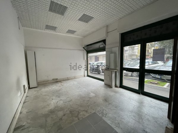 locale commerciale in affitto a Roma in zona Gianicolense