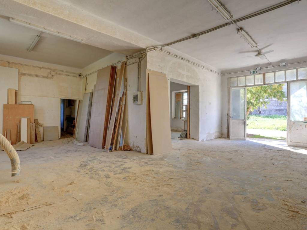 locale commerciale in affitto a Roma in zona Aurelio