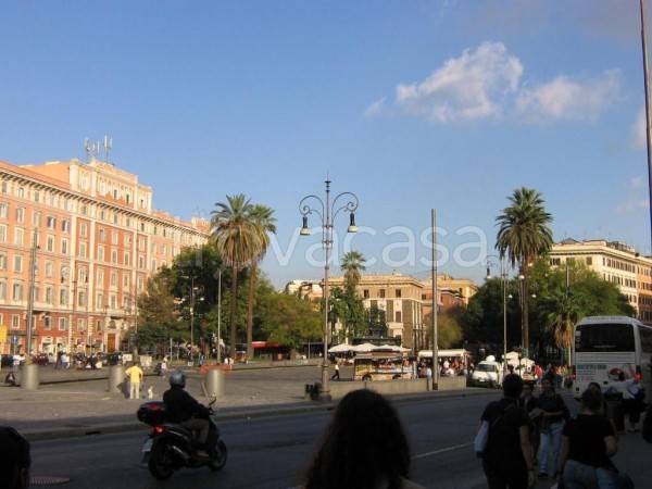 negozio in affitto a Roma in zona Rione Prati