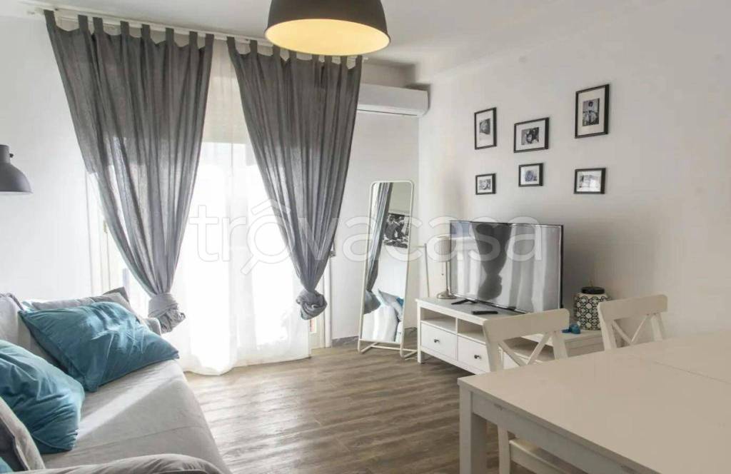 monolocale in affitto a Roma in zona Appio Latino