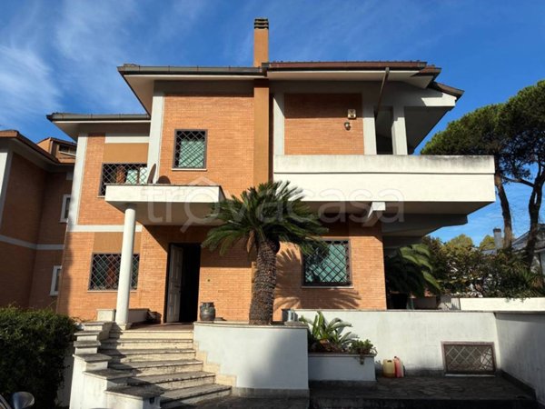 appartamento in affitto a Roma in zona Casal Palocco