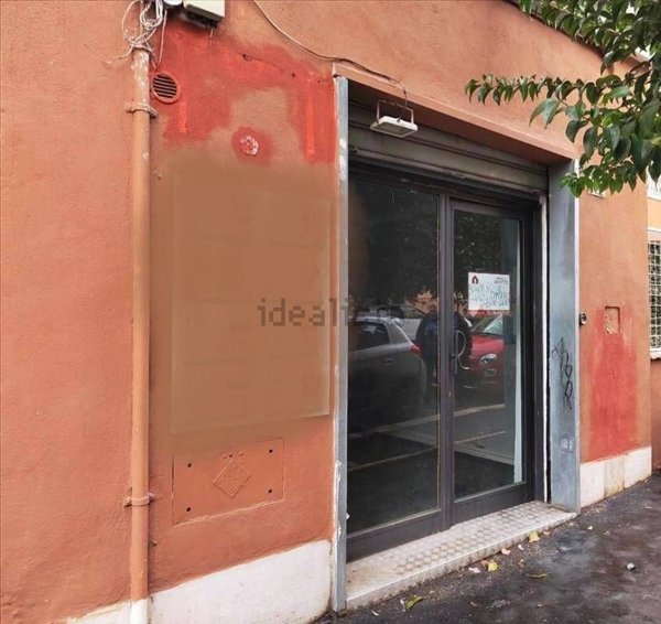 locale commerciale in affitto a Roma in zona Gianicolense
