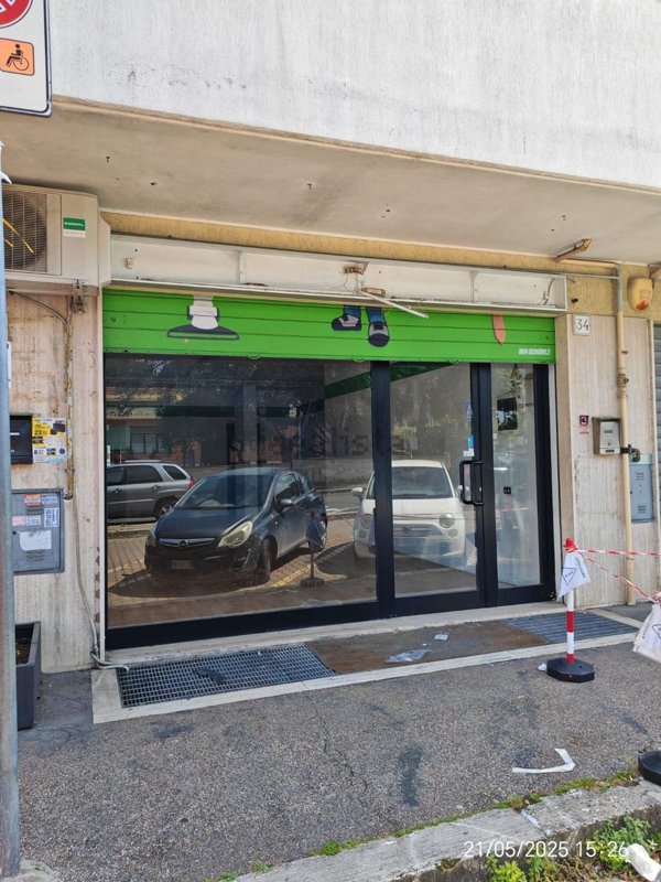 locale commerciale in affitto a Roma in zona Settecamini