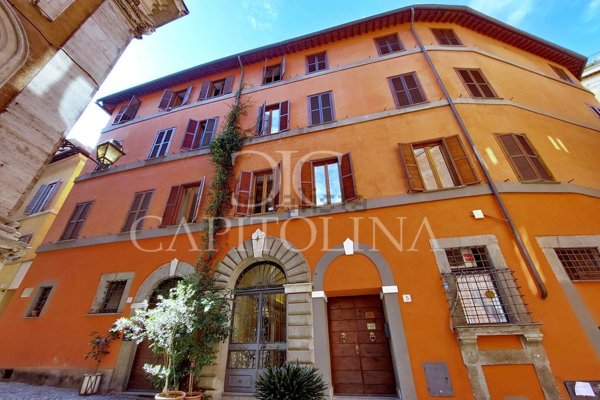 appartamento in affitto a Roma in zona Rione di Ponte