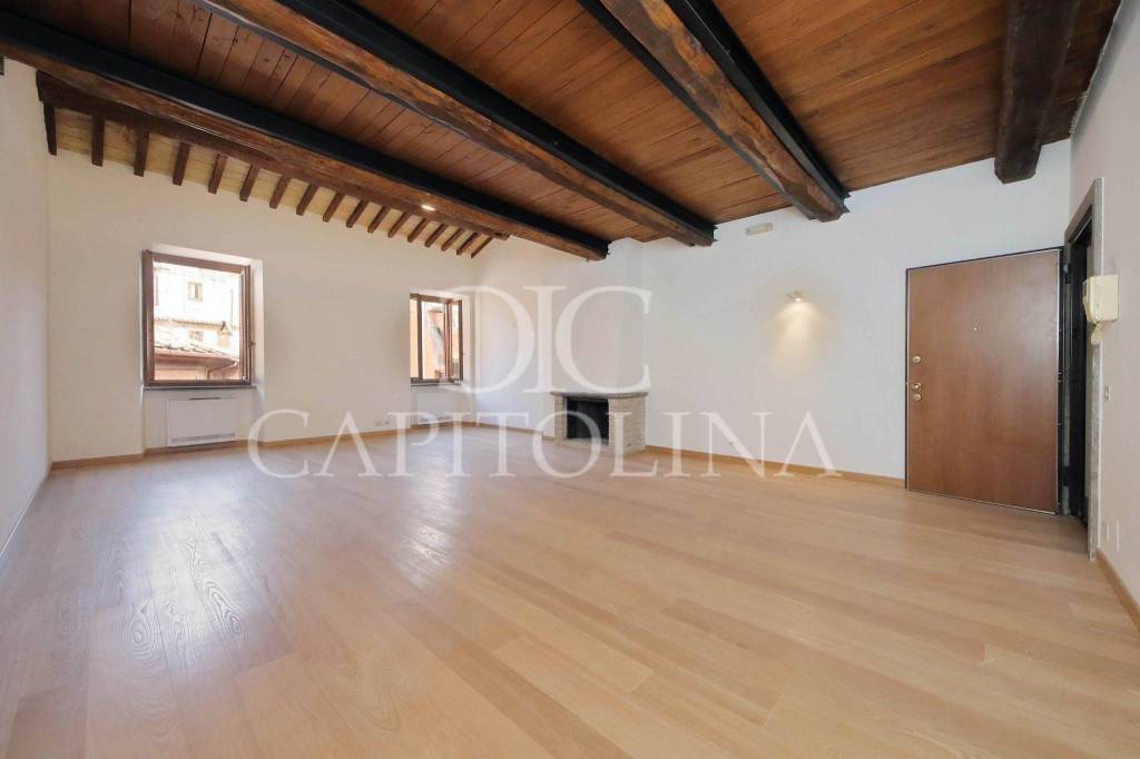 appartamento in affitto a Roma in zona Rione di Ponte