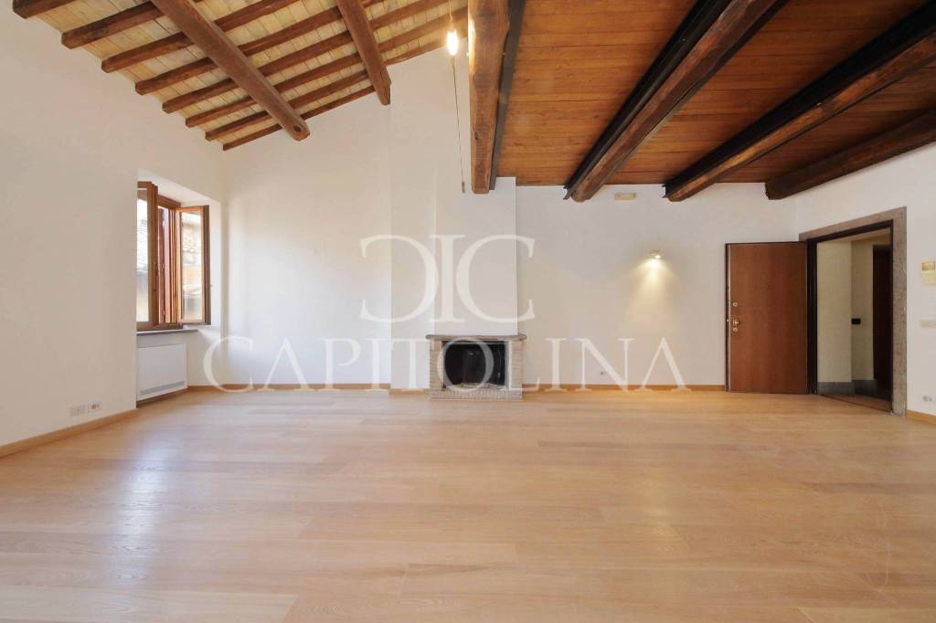 appartamento in affitto a Roma in zona Rione di Ponte