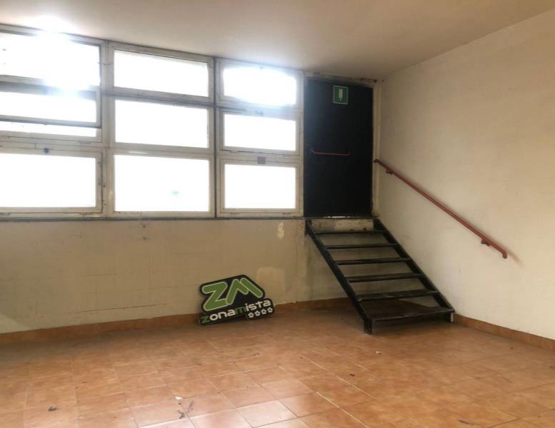 negozio in affitto a Roma in zona Ardeatino