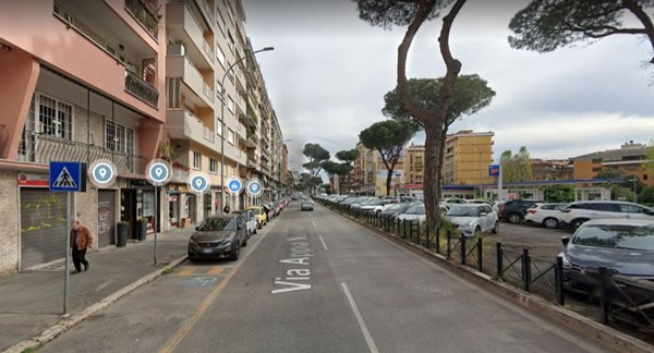 locale commerciale in affitto a Roma