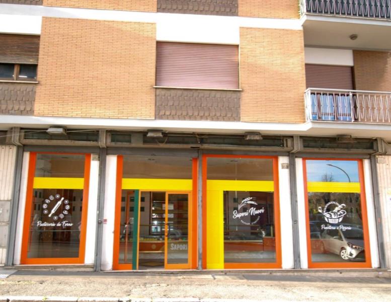 locale commerciale in affitto a Roma