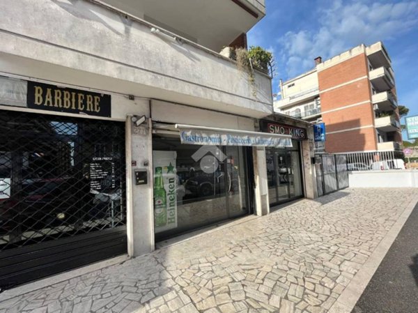 negozio in affitto a Roma in zona Pietralata