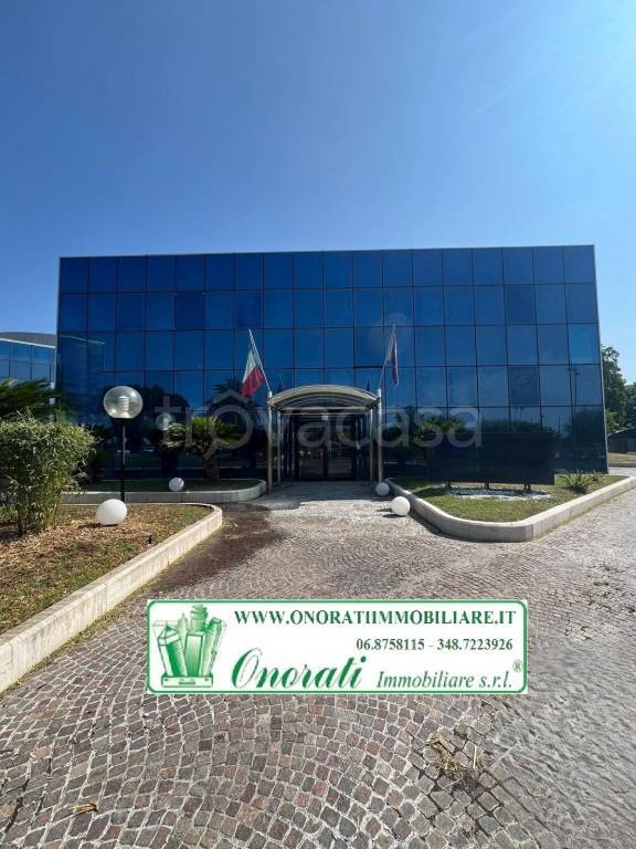 ufficio in affitto a Roma in zona Tor Cervara