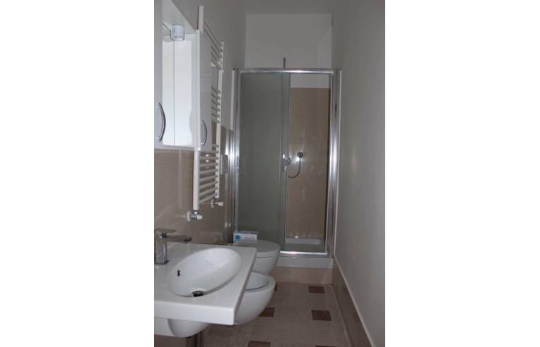 camera singola in affitto a Roma in zona EUR