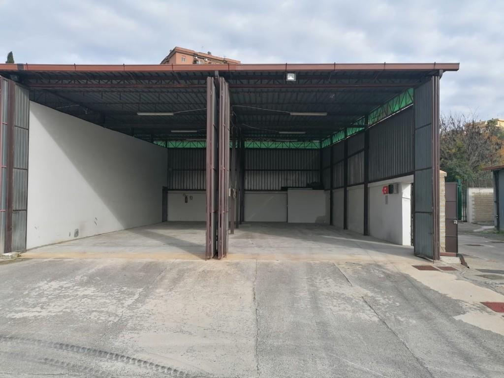 locale commerciale in affitto a Roma in zona Labaro