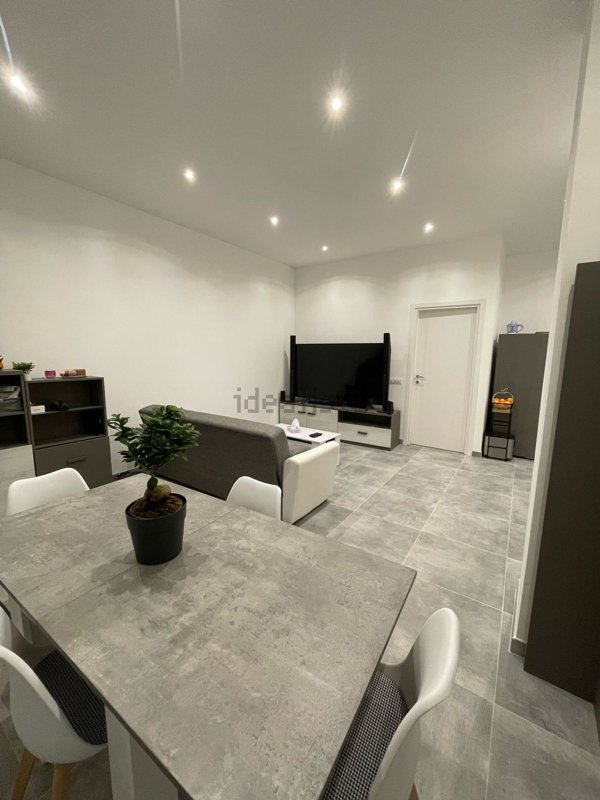 appartamento in affitto a Roma in zona Torre Spaccata