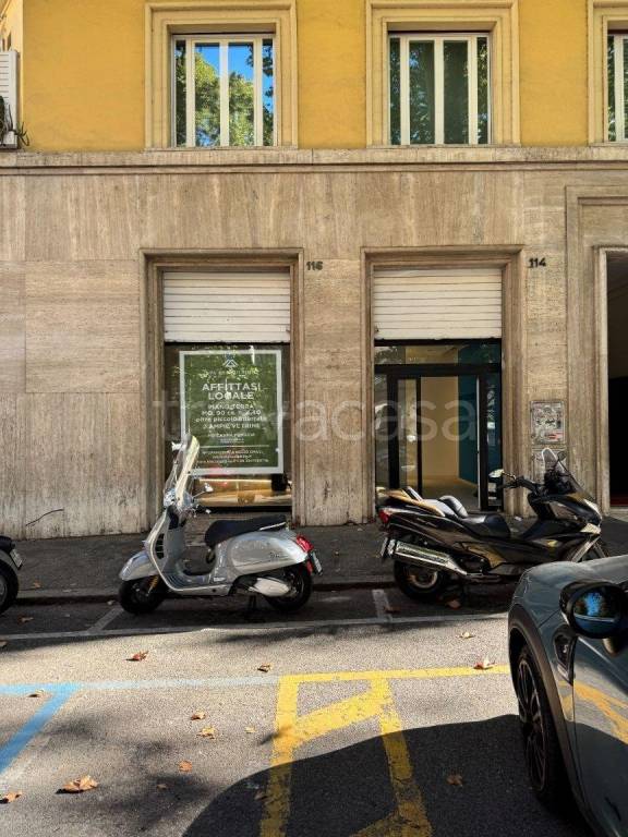 negozio in affitto a Roma in zona Parioli