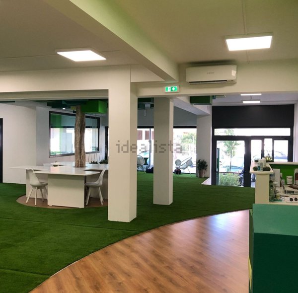 ufficio in affitto a Roma in zona Ostia