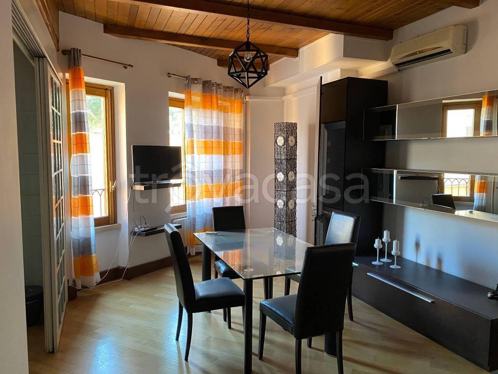 appartamento in affitto a Roma