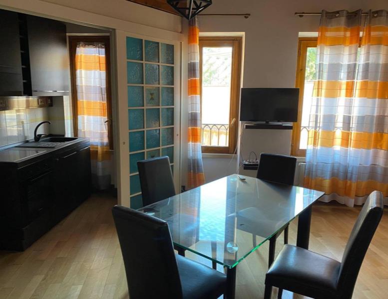 appartamento in affitto a Roma in zona Trevi-Colonna