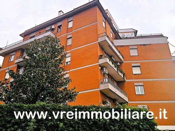 appartamento in affitto a Roma in zona Ardeatino