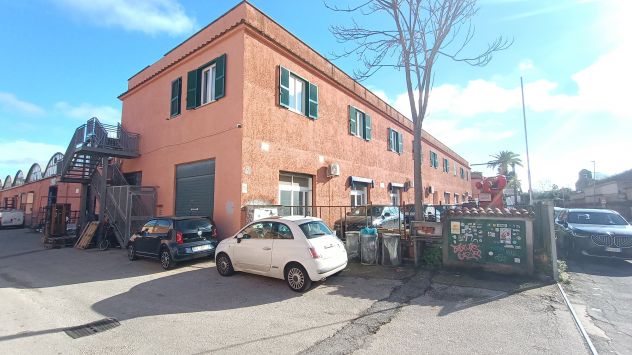 negozio in affitto a Roma in zona Tuscolano