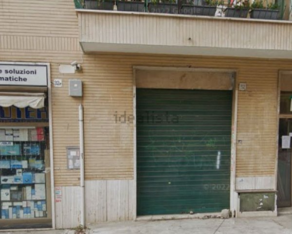 locale commerciale in affitto a Roma in zona Trionfale