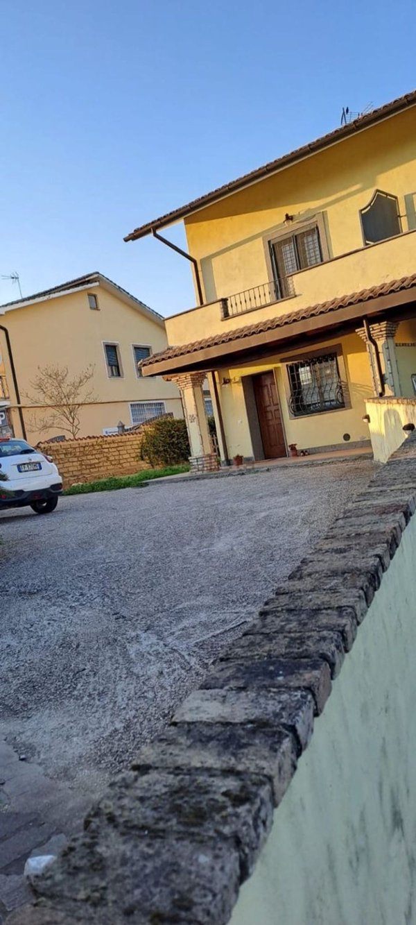 appartamento in affitto a Roma in zona Cesano