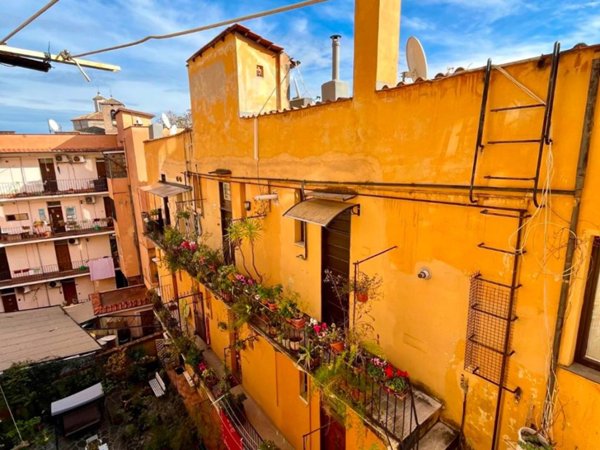 appartamento in affitto a Roma in zona Trastevere