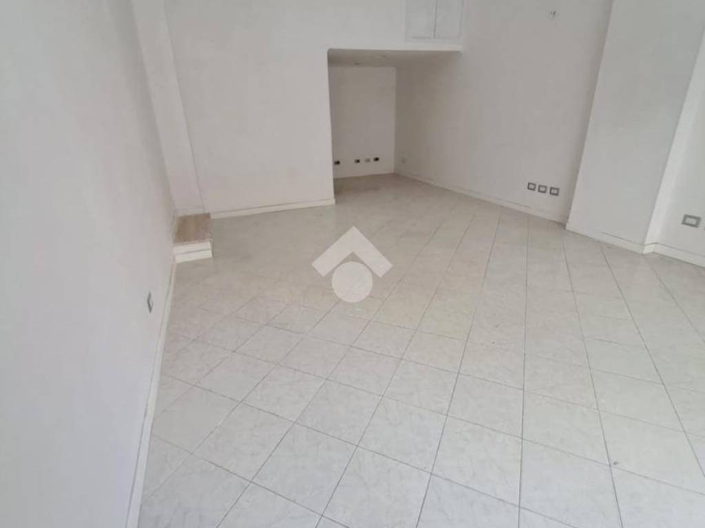 negozio in affitto a Roma in zona Prenestino-Centocelle