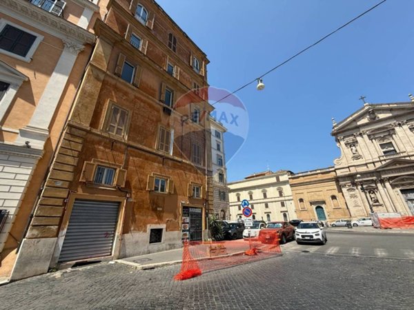 negozio in affitto a Roma in zona Centro Storico