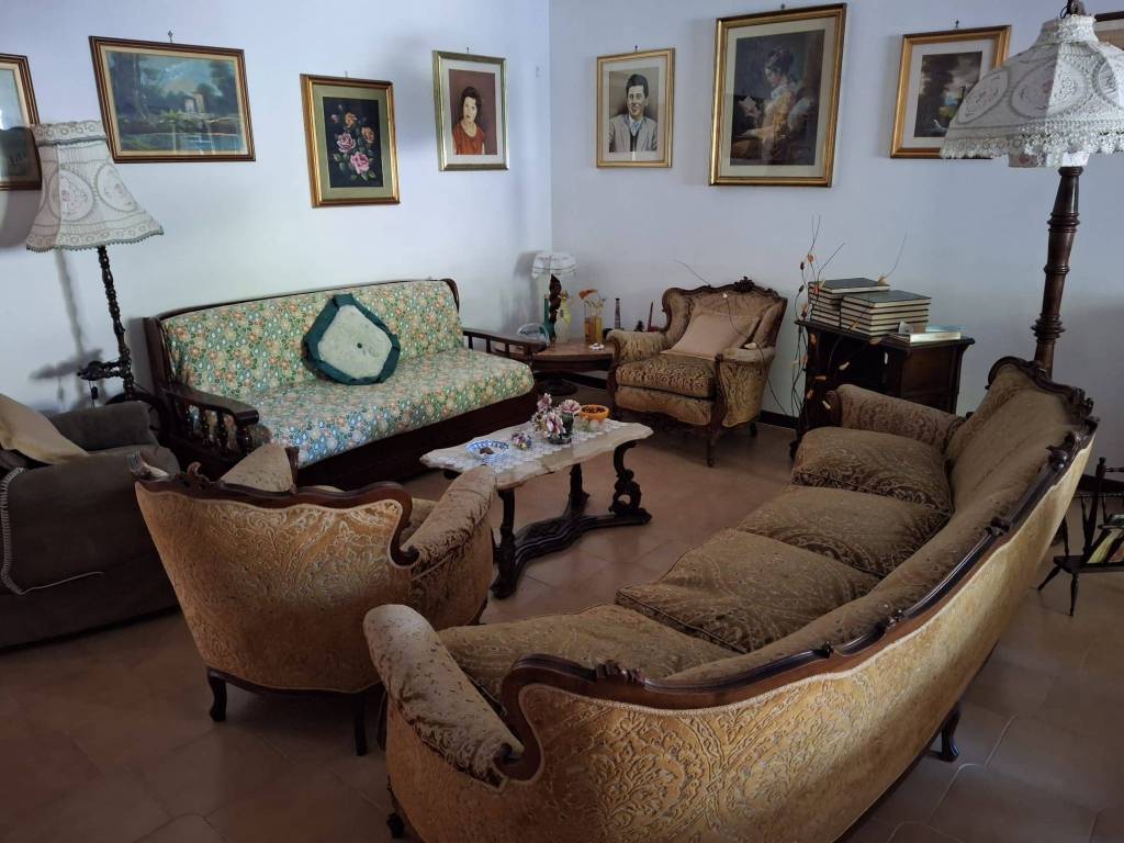 casa indipendente in affitto a Roma in zona Casal Palocco