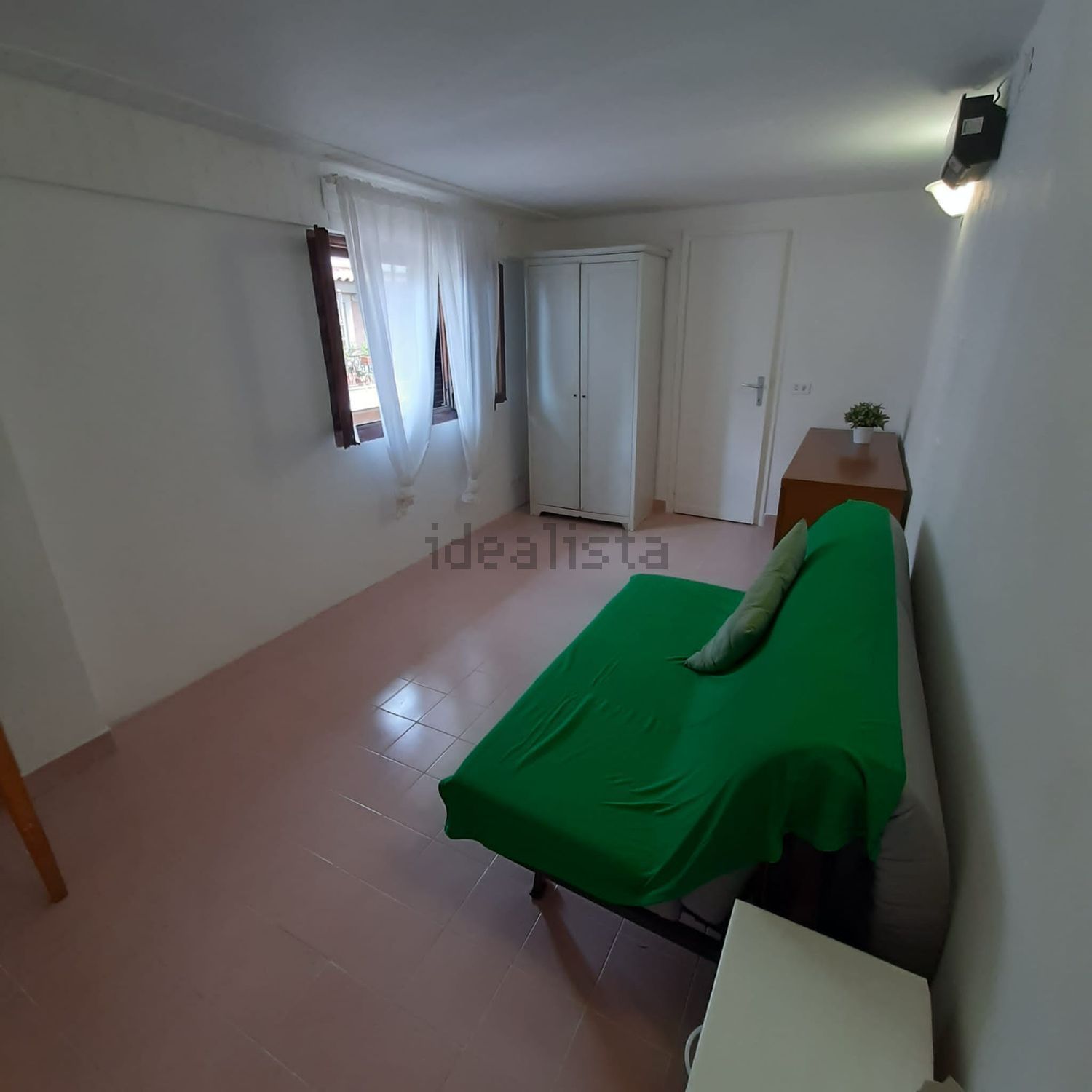 monolocale in affitto a Roma in zona Tomba di Nerone