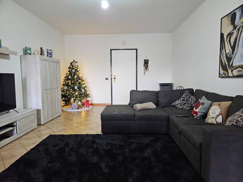 appartamento in affitto a Roma in zona Cinecittà