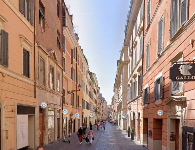 locale commerciale in affitto a Roma in zona Campo Marzio