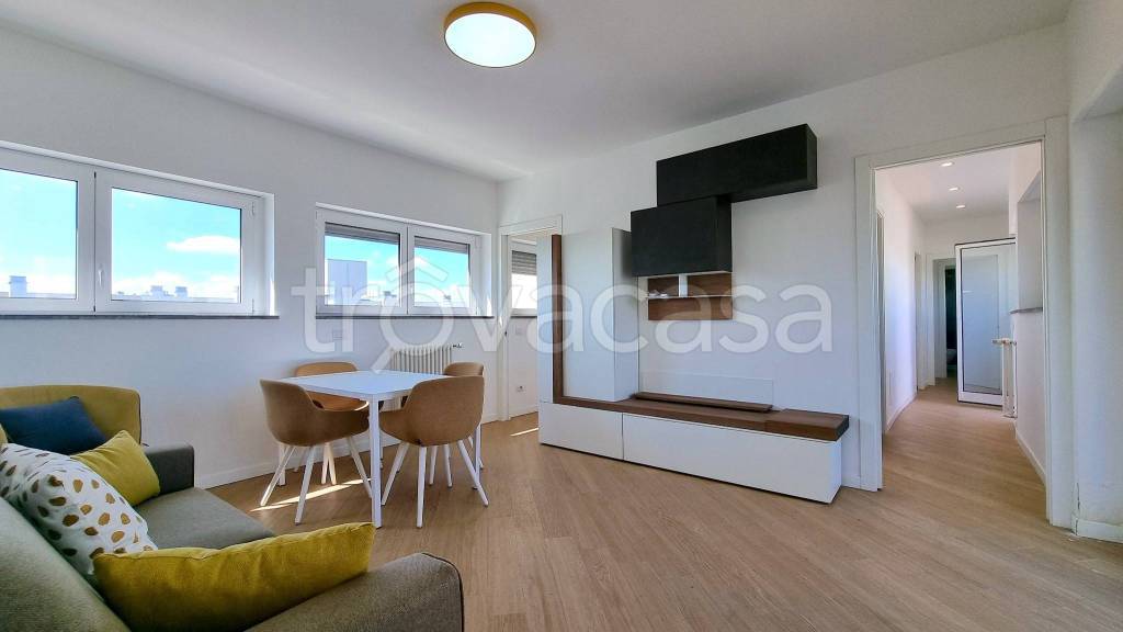 appartamento in affitto a Roma in zona Ardeatino