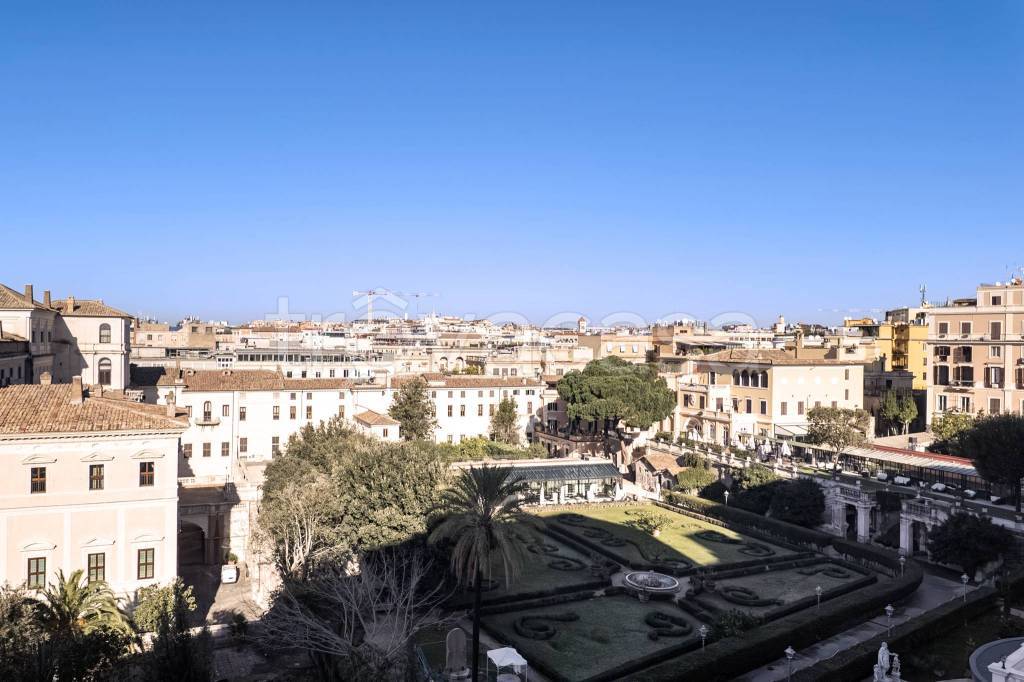 appartamento in affitto a Roma in zona Centro Storico