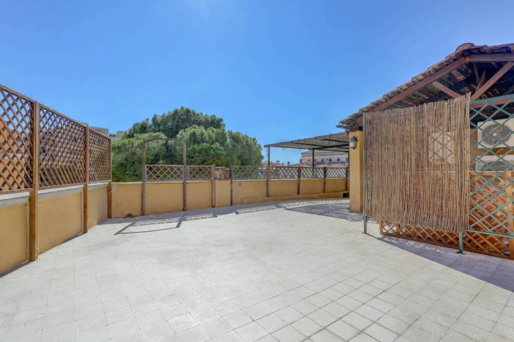 appartamento in affitto a Roma in zona Trevi-Colonna